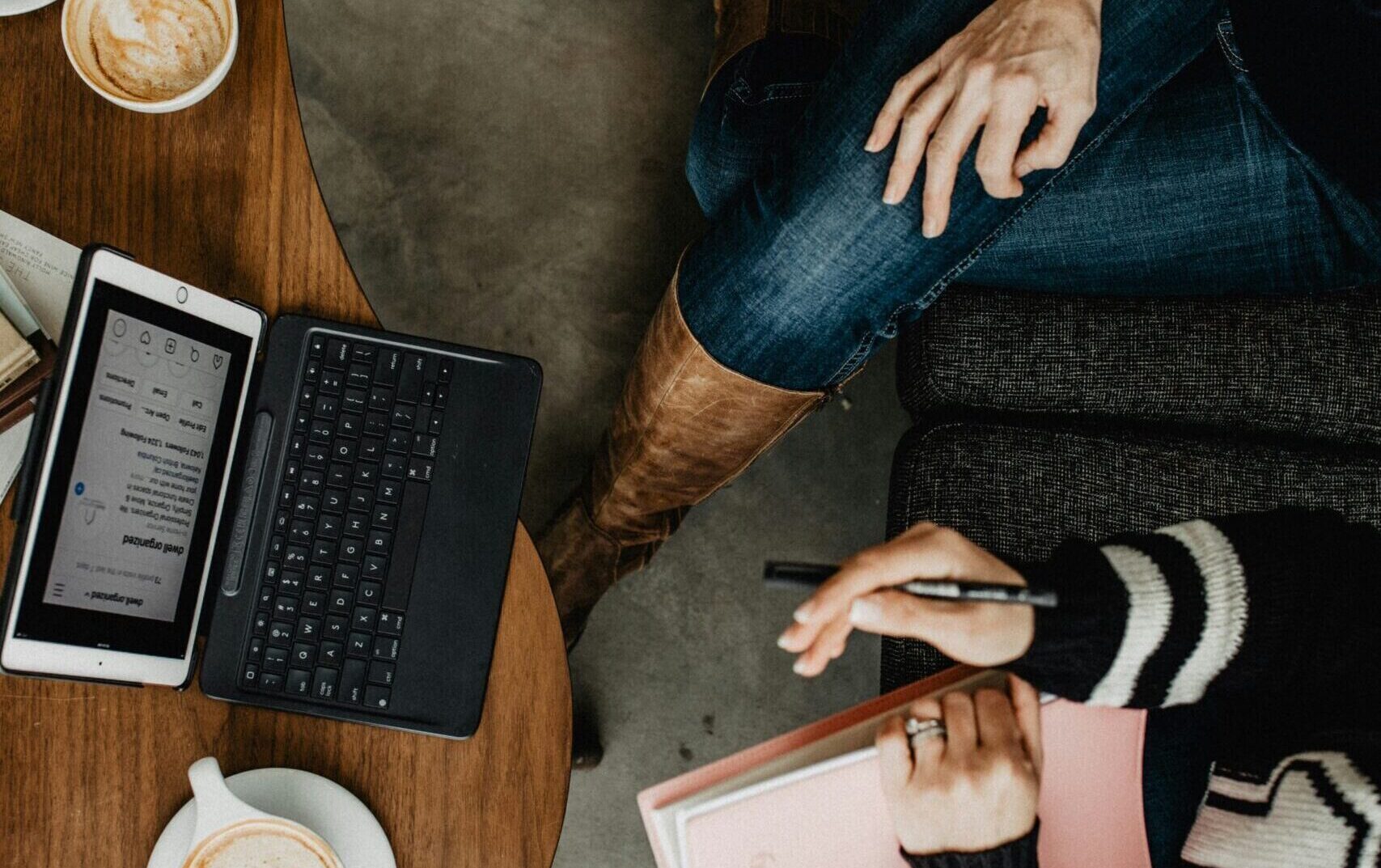 Consultoría y gestión de carreras para influencers de salud de la Agencia OlyBa